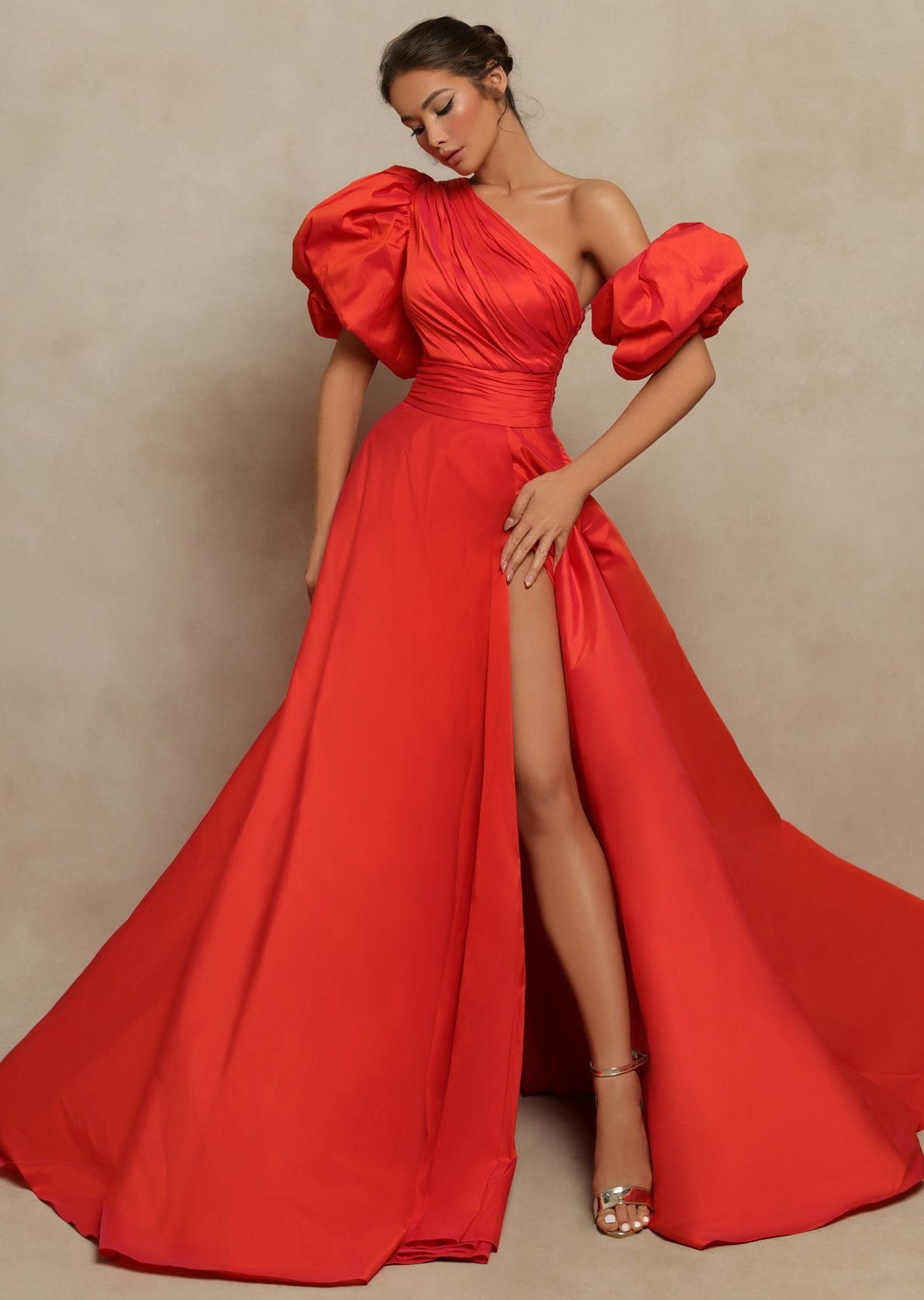 Vestido de Festa Longo Tafetá Manga Bufante Tarik Ediz