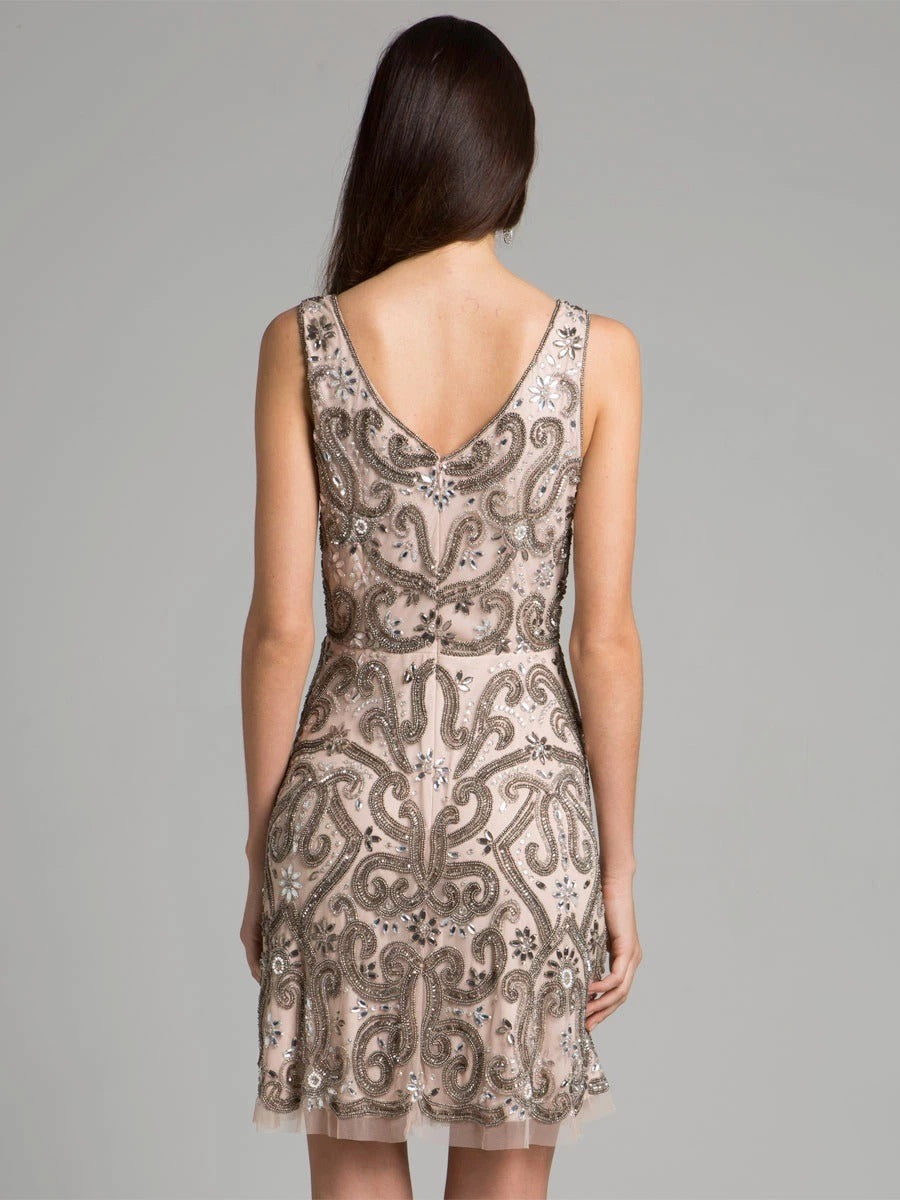 Vestido De Festa Curto Bordado Evasê Lara