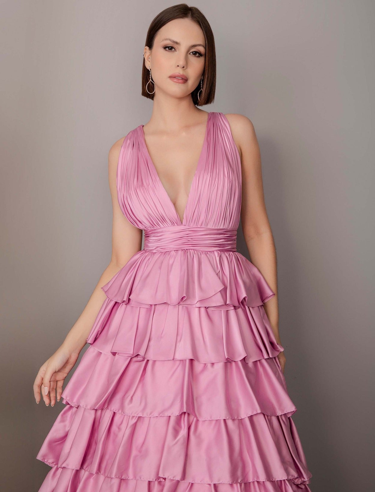Vestido De Festa Longo Babados Decote V Mac Duggal