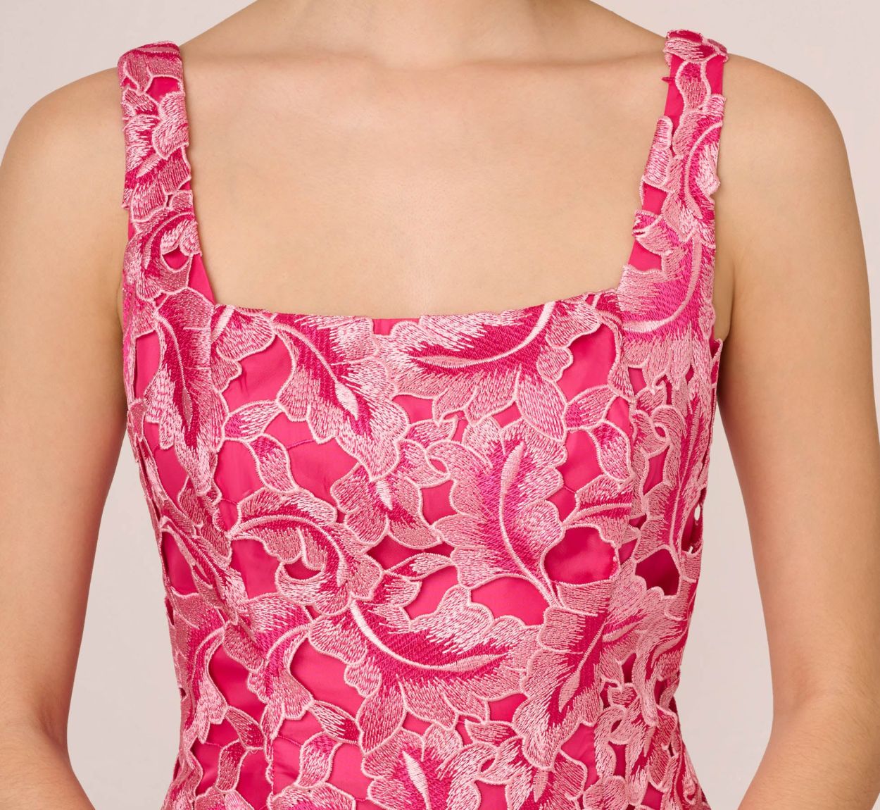 Vestido de Festa Curto Adrianna Papell