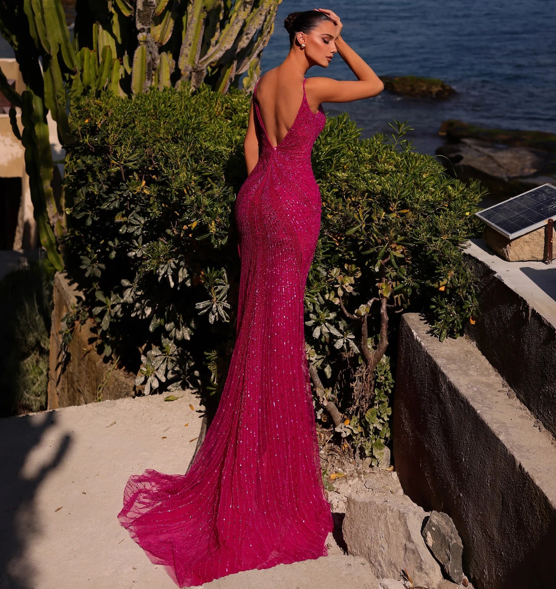 Vestido de festa Longo Bordado Zambeze Chic and Holland