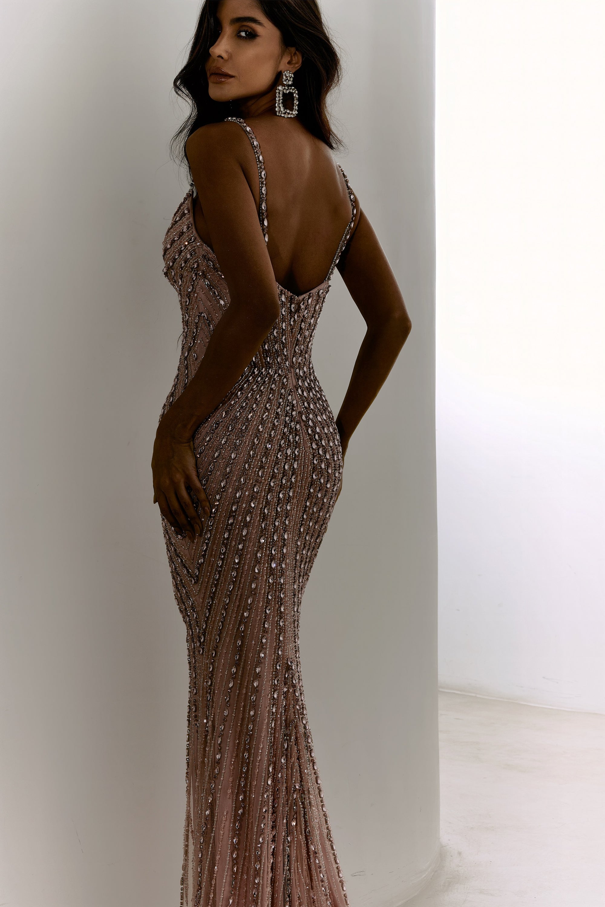 Vestido de Festa Longo Bordado Aurora - Chic and Holland