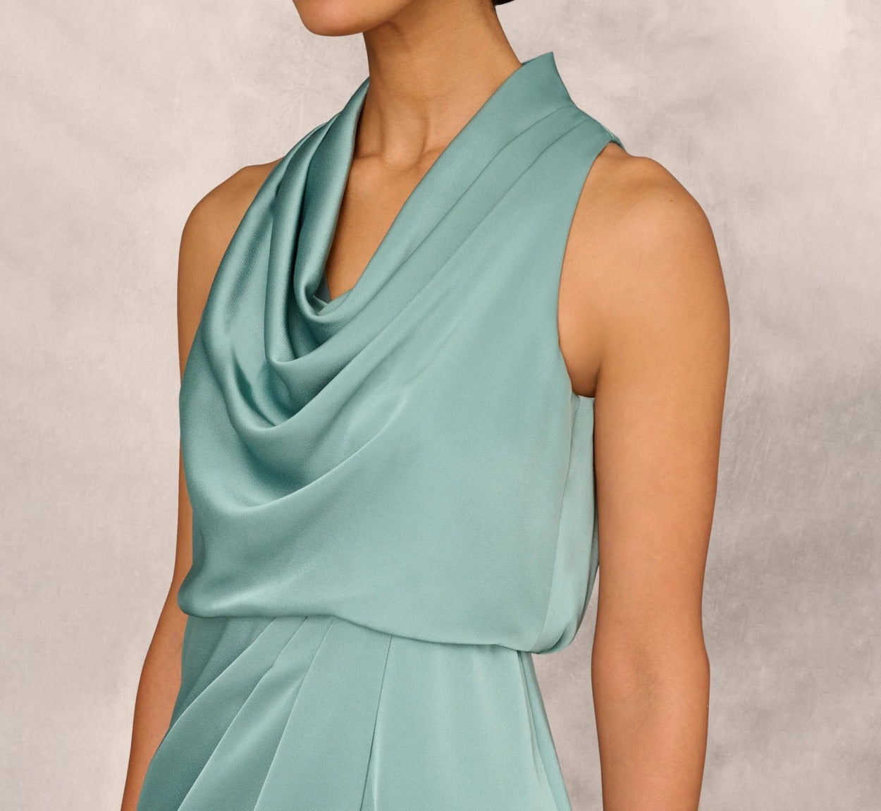 Vestido de Festa Midi Fenda Aidan Mattox