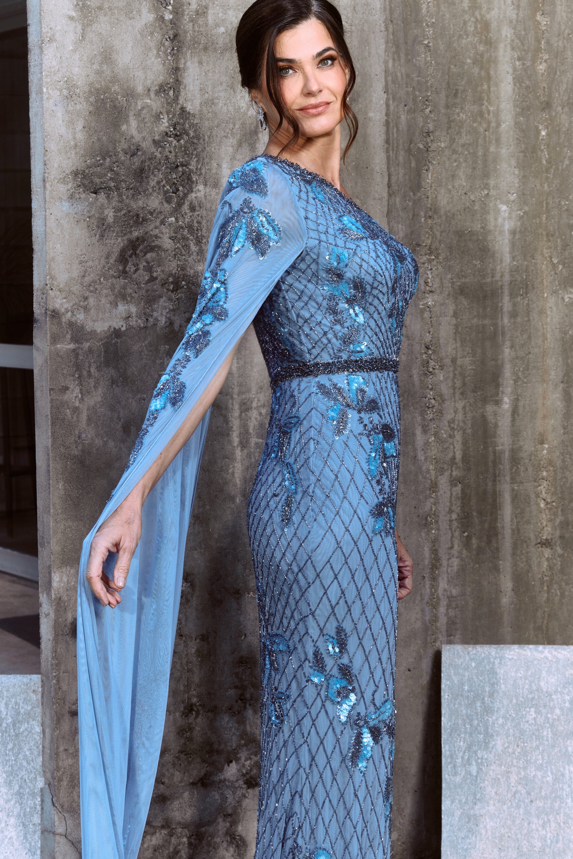 Vestido de Festa Longo Bordado Nina Ashley Lauren
