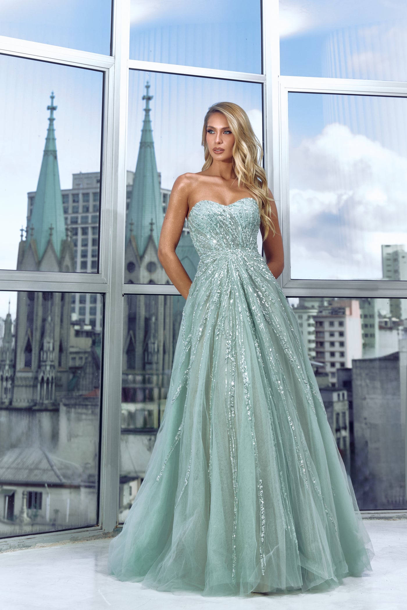 Vestido Longo Bordado Mac Duggal - 5